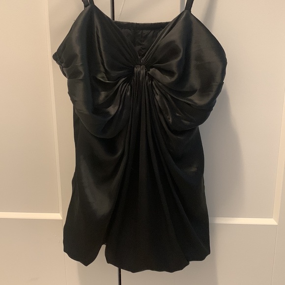 VERO MODA Black Silk Tank Top - Picture 2 of 4